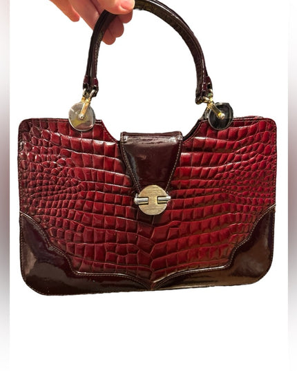 Vintage 1960s Millies Elegant Burgundy Crocodile-Embossed Handbag