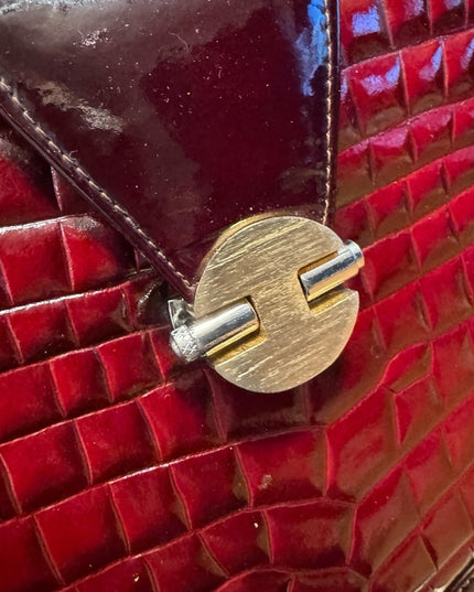 Vintage 1960s Millies Elegant Burgundy Crocodile-Embossed Handbag