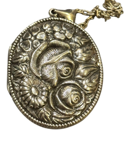 Elegant Repousse Vintage sterling silver 925 Floral Roses Large Locket Necklace