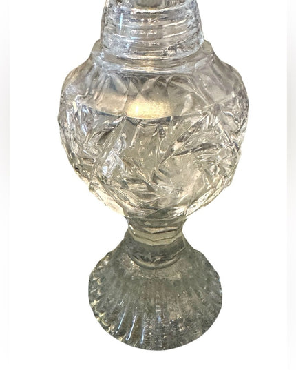 Elegant Vintage Pinwheel high quality Salt & Pepper shakers Clear Glass etched