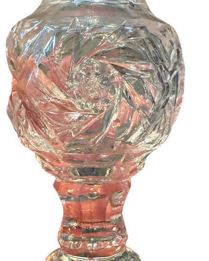Elegant Vintage Pinwheel high quality Salt & Pepper shakers Clear Glass etched