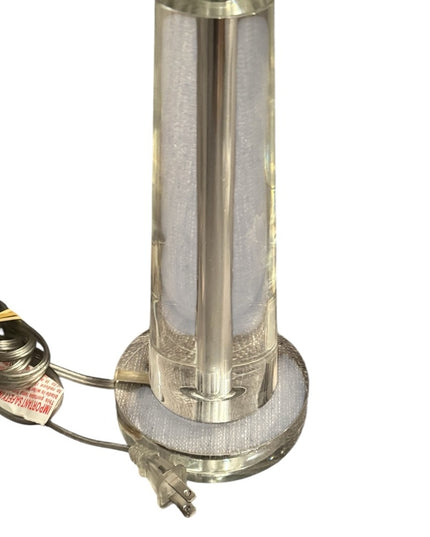 Lovely Like new Clear Acrylic lucite Table Lamp stunning elegant