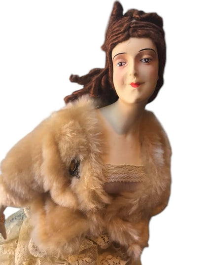 Rare Antique Munzwelite lady Boudoir Lamp