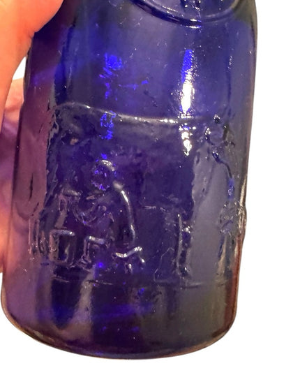 VINTAGE KOBALT BLUE MILK BOTTLE LAIT MADE IN ITALY EMBOSSED LETTERING Cow