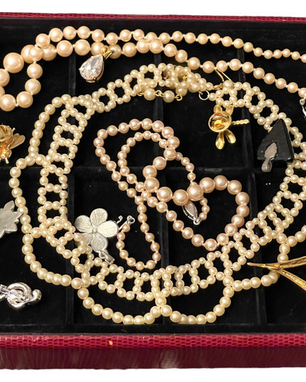 Lot Vintage Faux pearl jewelry pendants rhinestones bug brooches necklac…
