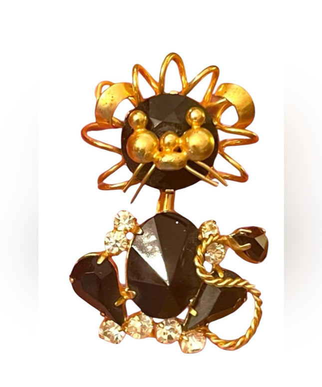 Fun 1960s vintage crystal fancy head wiggling CAT brooch gold finish