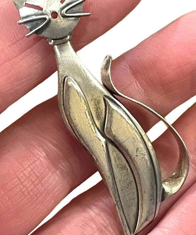 Vintage Mid Century Beau Sterling antiqued brushed Kitty cat brooch