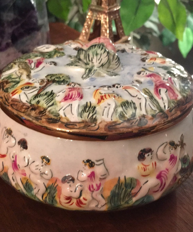 Vintage Capodimonte Italy Trinket box ceramic