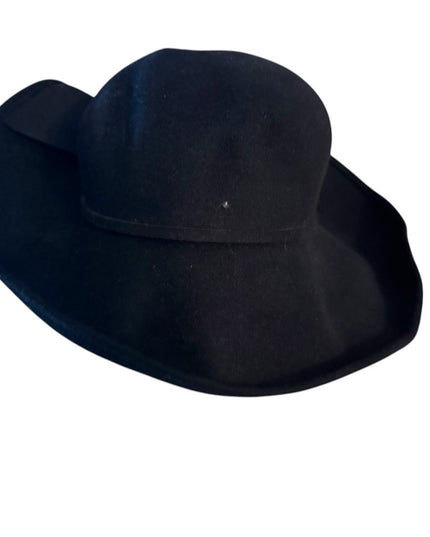 Elegant Vintage 1960s Georgette Black felt fancy Women's Hat