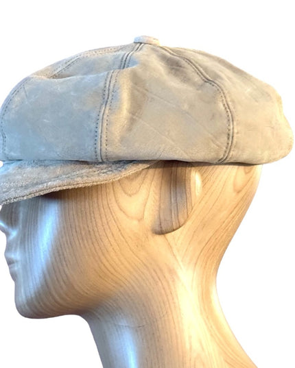 Luxurious vintage tan leather Liz Claiborne Tan news boy Hat