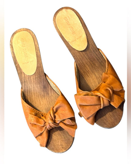MIU MIU Lovely Wooden Orange Leather MULES Bow Slide Sandals
