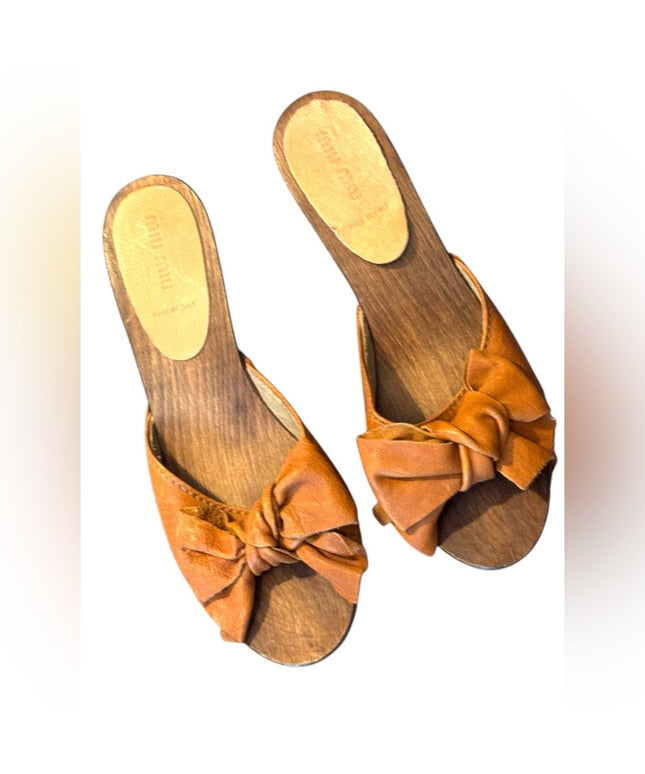 MIU MIU Lovely Wooden Orange Leather MULES Bow Slide Sandals