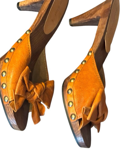 MIU MIU Lovely Wooden Orange Leather MULES Bow Slide Sandals