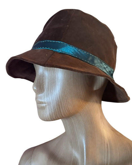 Vintage Wilsons USA Brown Fabric Felt  Bucket Hat with Teal Band