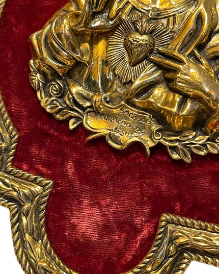 Vintage Solid Brass Frame 3D BRASS Jesus Sacred Heart red velvet Heavy p…