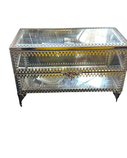 Elegant vintage Silver Glass Jewelry trinket Box