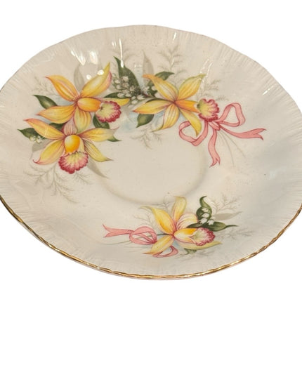 Paragon Teacup & Saucer Wedding Bouquets Orchid Flower Pattern floral bone