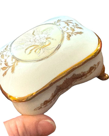 Elegant Vintsge Limoges Gold and Cream Floral Small Jewelry Trinket Box