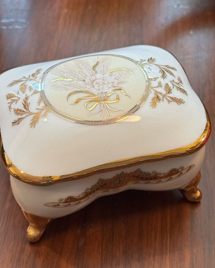 Elegant Vintsge Limoges Gold and Cream Floral Small Jewelry Trinket Box
