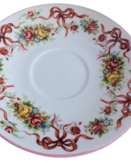 Floral Queen Mother Pretty Floral Vintage Teacup and Saucer Set