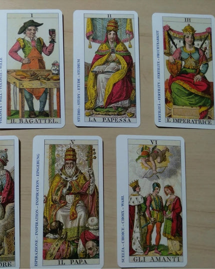 - Classical Tarot Cards (I Tarrochi Classici), 2000 Lo Scarabeo Edition It…