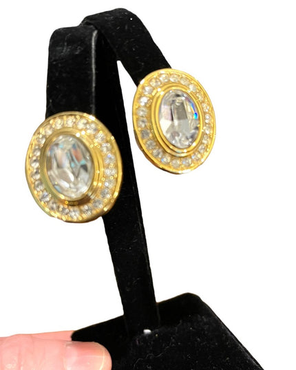 - Vintage Oscar De La Renta 1980s Crystal earrings gold finish