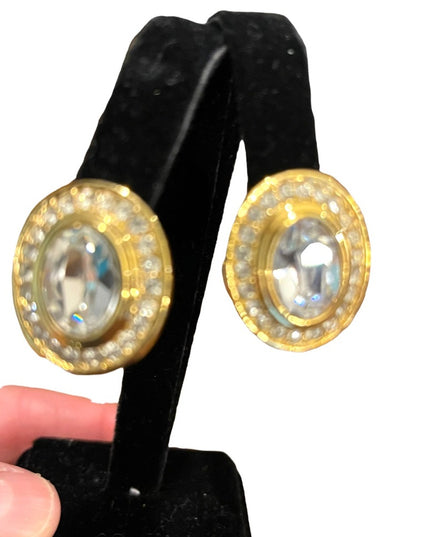 - Vintage Oscar De La Renta 1980s Crystal earrings gold finish