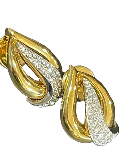 - Fine Oscar De La Renta Gold plate rhinestone tear drop pierced earrings