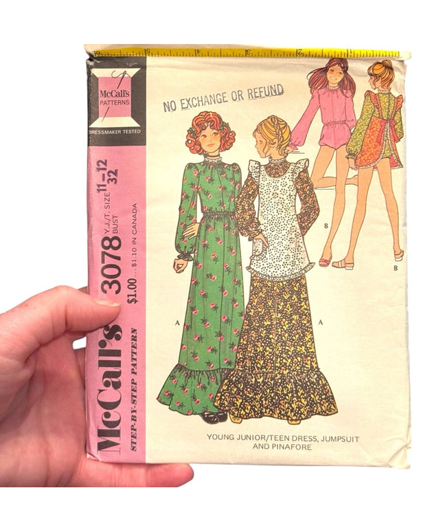 McCall's Vintage Pattern #3078 - Dress Jumpsuit Pinafore SS 11-12 B32 Junior