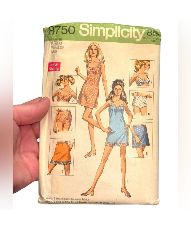 Simplicity #8750 Vintage  Women's Skip Bra Panties Sewing Pattern UNCUT SZ 16