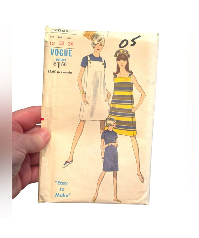 Vogue Vintage #7029 Sewing Pattern EASY JUMPER Dress SZ12 C1950s