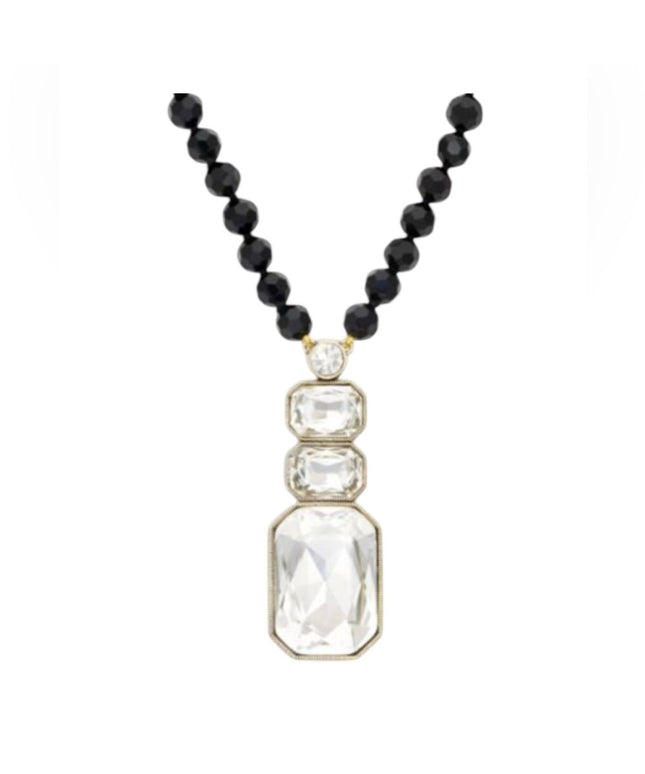 Elegant HEIDI DAUS
Ice Single Strand Pendant Necklace Black and Gold Necklace