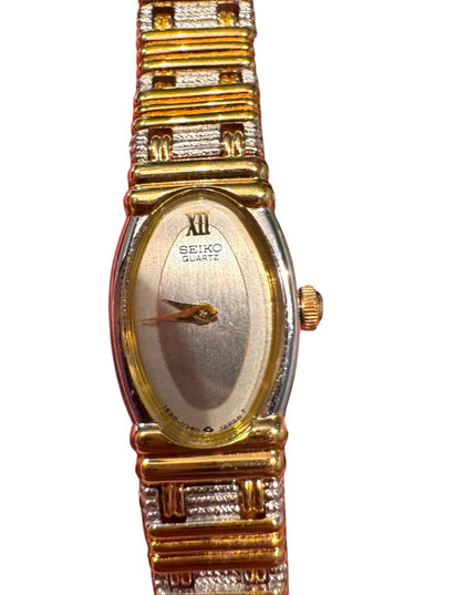 Vintage Seiko Two-Tone Gokd & Silver  Women's Timepiece watch Like New 6”