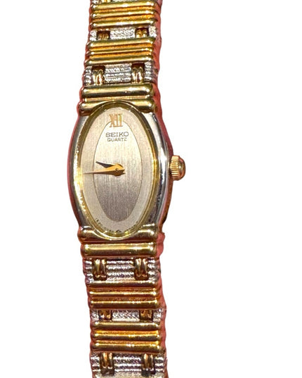 Vintage Seiko Two-Tone Gokd & Silver  Women's Timepiece watch Like New 6”