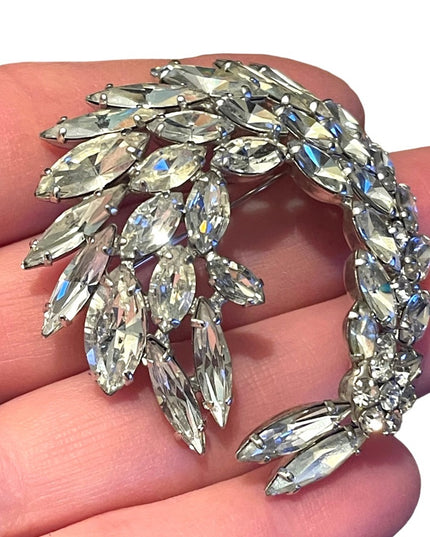 Vintage c1950s Sherman Crystal clear fancy brooch silver