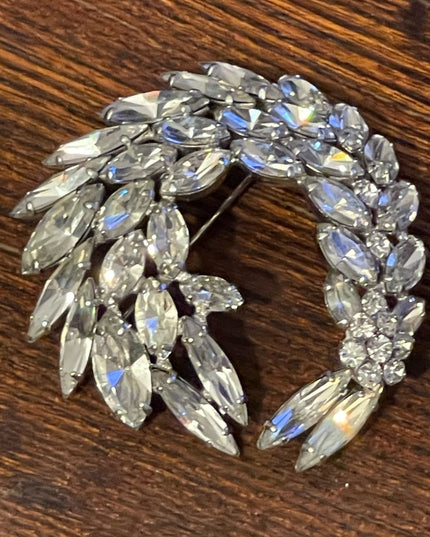 Vintage c1950s Sherman Crystal clear fancy brooch silver