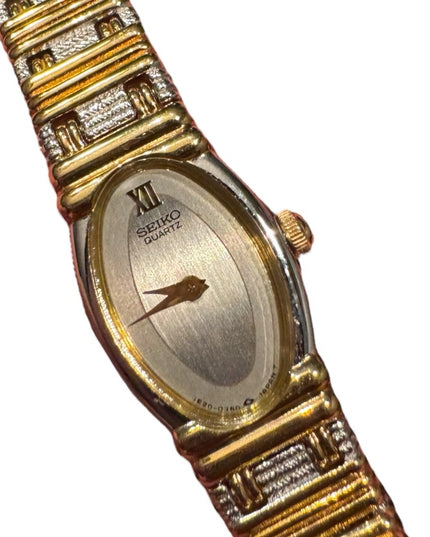 Vintage Seiko Two-Tone Gokd & Silver  Women's Timepiece watch Like New 6”