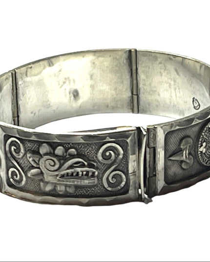 Vintage Mexico Bangle link bracelet Sterling Silver AZTEC Mayan dragon
