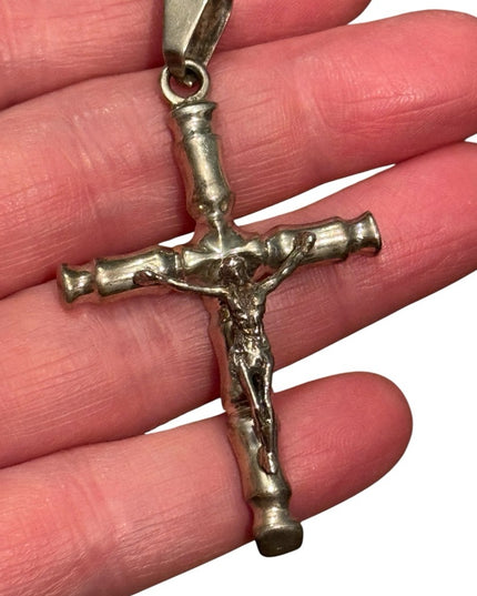 Vintage Heavy TC-92 Taxco Mexico Sterling Silver Cross Crucifix Pendant Necklace