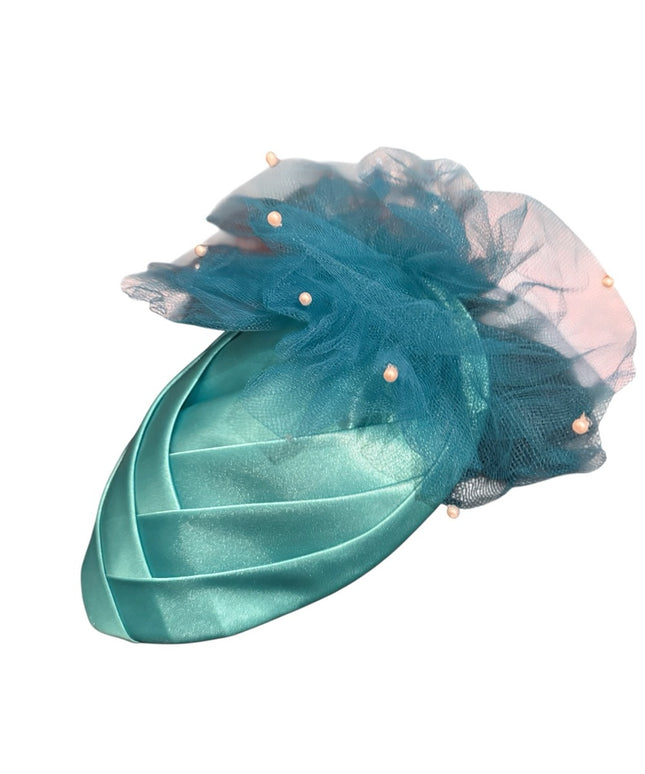 Elegant Vintage HAIR Teal Fascinator with Tulle Accents & pearls