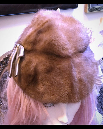 Vintage Eatons Mink Fur hat with bow Sz Small