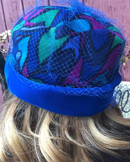 Vintage 1960s blue velvet hat printed beautiful’