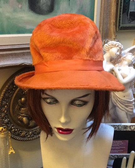 - Vintage Orange Designer High Society Fun Fashion felt HAT Cloche SM