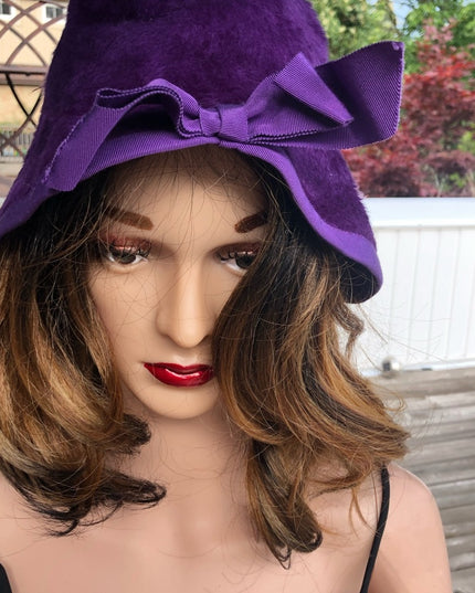 Vintage 1960s purple felt cloche hat small hippie boho