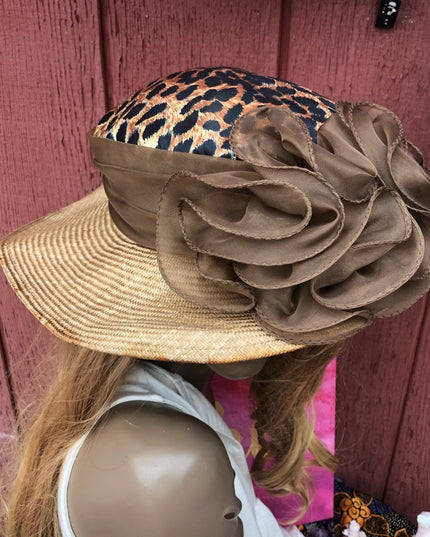 Vintage 1970s Fancy Sonny Straw Leopard print bow hat