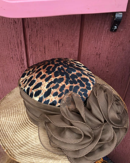 Vintage 1970s Fancy Sonny Straw Leopard print bow hat