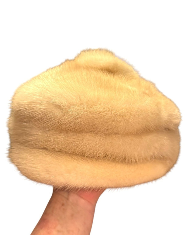 Elegant Vintage Cream White FOX Eatons Glamorous Fur Hat