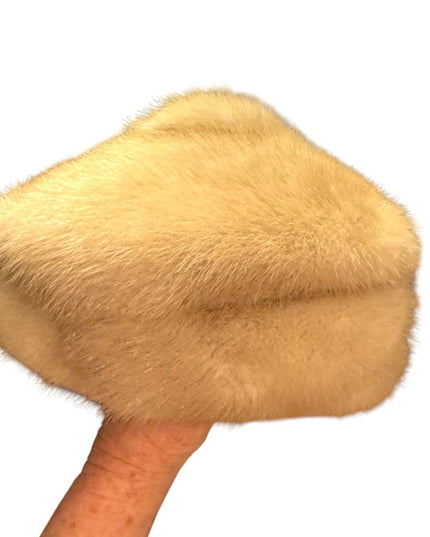 Elegant Vintage Cream White FOX Eatons Glamorous Fur Hat
