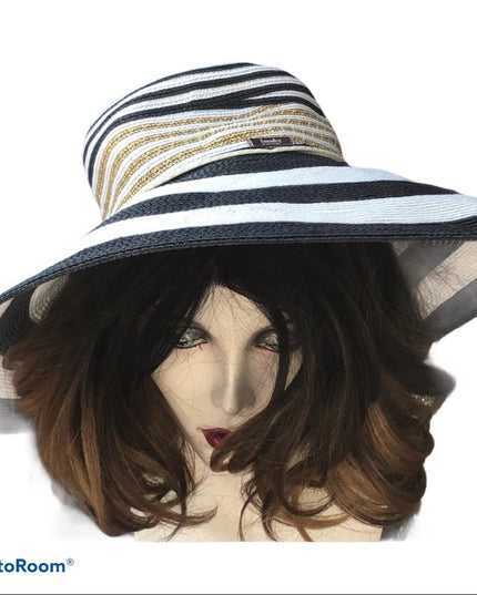 Laundry Shelli Segal Beach hat Beautiful sun blue white stripes