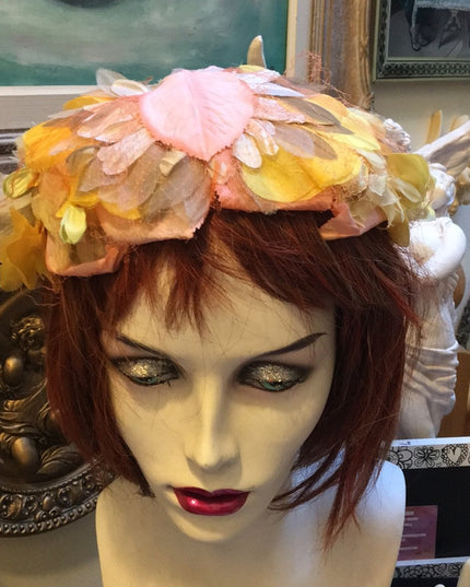 Vintage yellow flower facinator hat Beauty 1950s